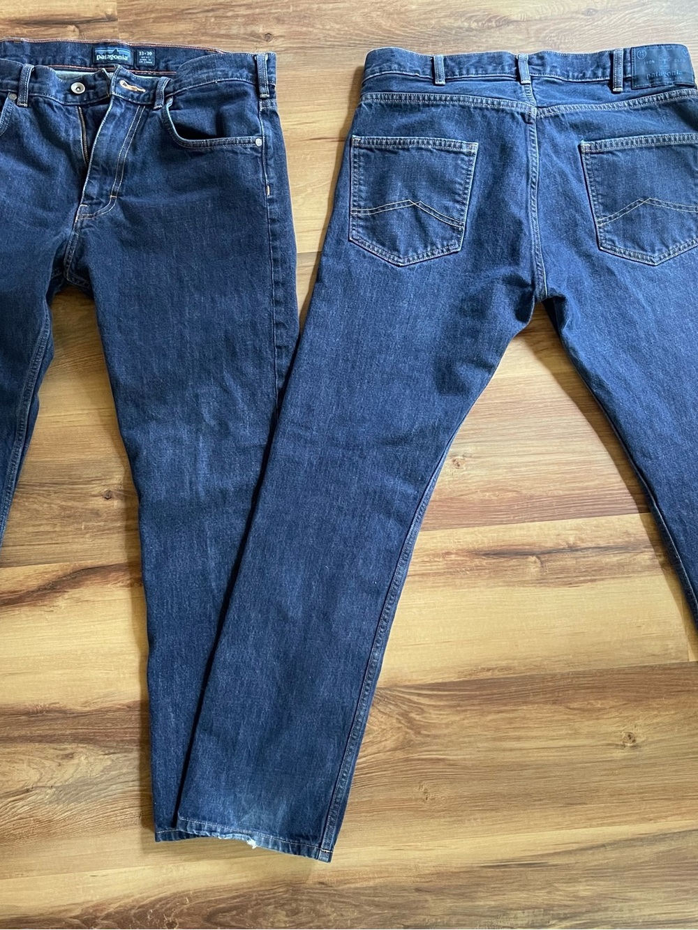 Patagonia Men's Dark Blue Straight-Leg Jeans
